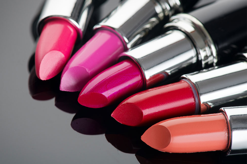 Lipsticks &#8211; Types, top brands, and tips on finding the right ones