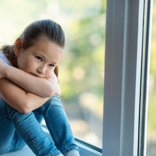 5 warning signs that indicate child neglect